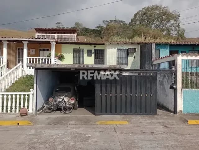 Casa uso Residencial Urb. Arjona Sabaneta