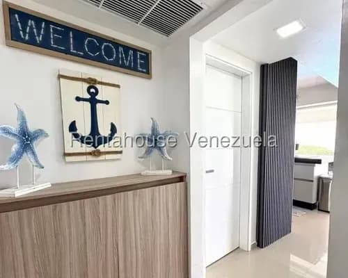 Apartamento En Venta - Higuerote -agua Sal - Selene Marin Nobrega- #26-11943