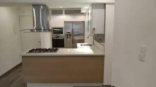 Yn(moitell) En Alquiler Apartamento Totalmente Amoblado Ubicado En Los Nísperos Residencias Mikerinos Cliente Directo 90 M2 2 Habitación Principal Con Baño, Aire Acondicionado, Closet, Tv, Camas