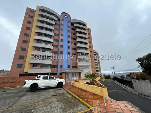 Apartamento En Venta La Unión Remodelado Con Pozo De Agua Y Vista Verde #25-19784 Carolina Millán
