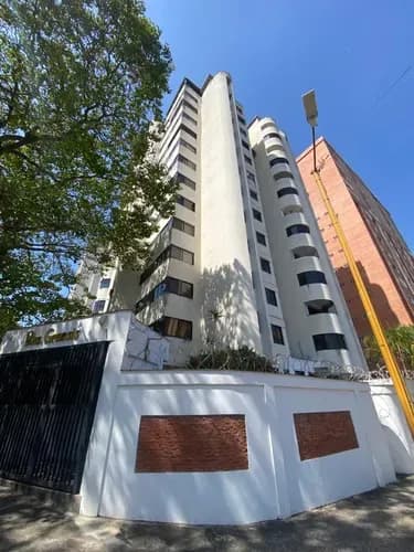 Alquiler Apartamento Amoblado En La Trigaleña Valencia Cf-ind