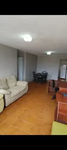 En Venta Apartamento En Av Andrés Eloy Blanco Valencia Excelente Ubicación. Muy Céntrico. 82mt2 Amoblado : Muebles, Cama, Comedor, Cocina, Campana, Nevera, Lavadora, A/a En Habitación Principal , Ca