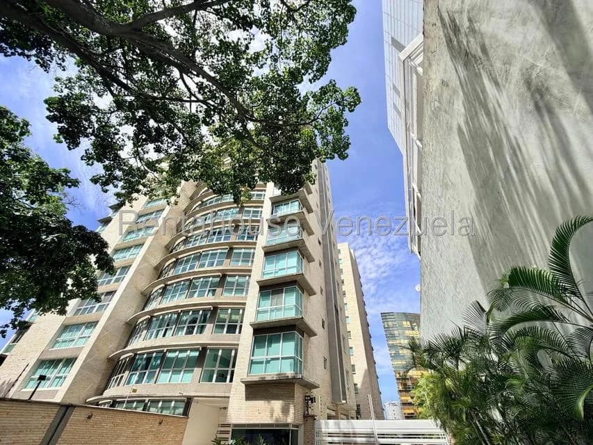 Apartamento (1 Nivel) en Alquiler en El Rosal, Distrito Metropolitano