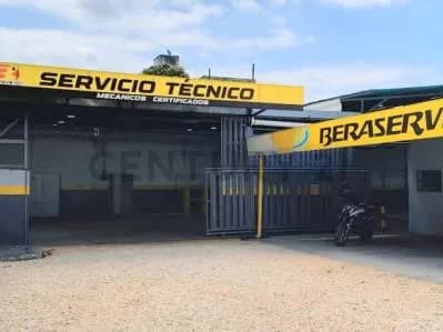 Local Premium Av Lara de Valencia con Motos y Repuestos Bera