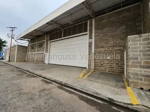 En La Providencia Avenida Intercomunal Turmero Maracay Galpon En Venta Db 25-19825