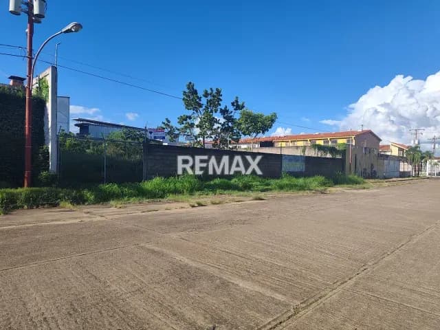 En Venta Amplio Terreno en Juanico, Maturín, Monagas.