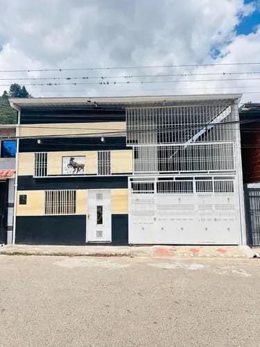 Casa En Venta En Cordero Doble Propósito Ms