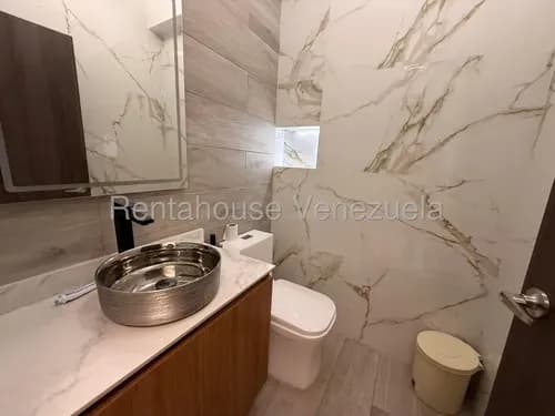 Alquiler Apartamento Amoblado Con Vestier Y Planta Eléctrica Total En La Mejor Zona Del Este Barquisimeto,lara Mp