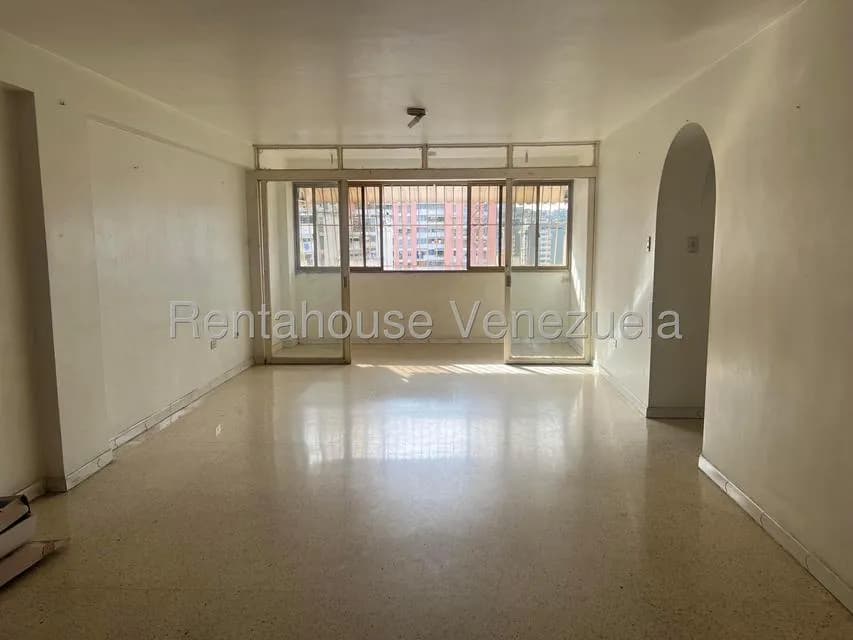 Apartamento (1 Nivel) en Venta en Quinta Crespo, Distrito Metropolitano