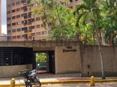 Apartamento en alquiler Urbanización Las Esmeraldas La Tahona, Baruta.