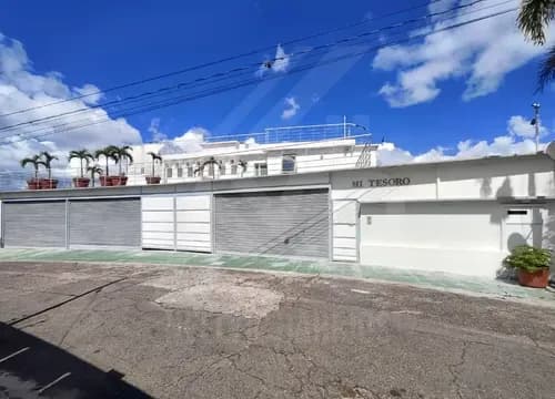 Venta De Espectacular Casa Hermosa Vista 5 Niveles Calle Privada En Lomas Del Club Hìpico Urb. Charallavito