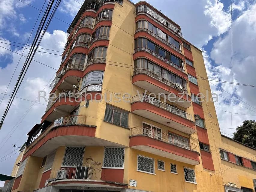 Comercial (Oficina) en Alquiler en Municipio Guaicaipuro, Miranda