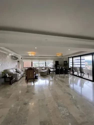 Np Alquiler Penthouse Amoblado En El Parral Con Planta Eléctrica Total Y Agua De Pozo Código 332079