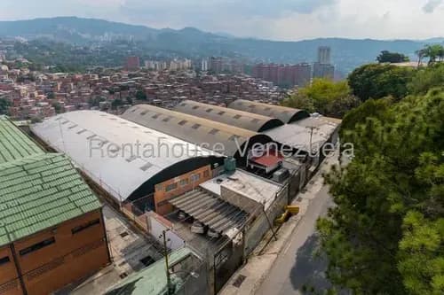 Estupendo Galpón En Venta - Elena Marin Nobrega - Mls 26-18008