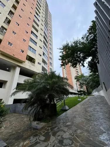 Andrews Matheus Inzitu Realtors Alquila Apto Res Cronus Country El Parral Valencia Carabobo