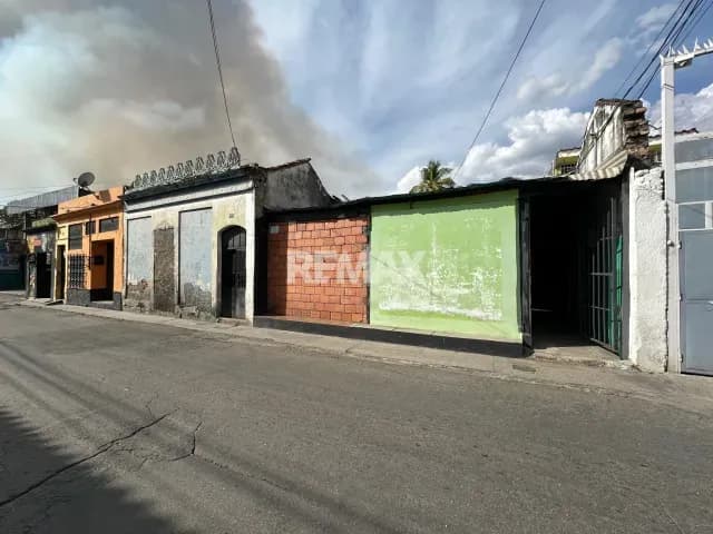 Casa en venta zona centro maracay