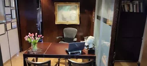 Venta De Consultorio Medico. Anexo Clinicas Caracas Yq