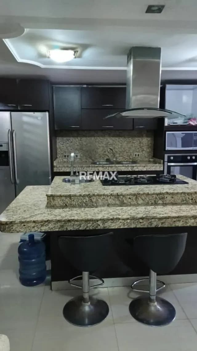TOWNHOUSE EN CAMINOS DE LA LAGUNITA II