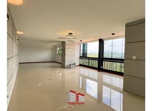 Espectacular Y Amplio Apartamento En Las Salias