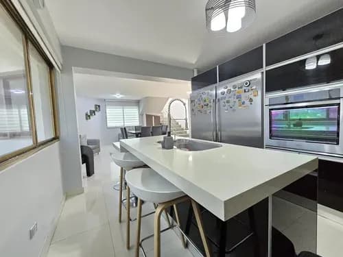 Se Vende Penthouse En Res Caribean Garden