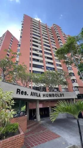 Alquiler De Apartamento En Lomas Del Avila, Municipio Sucre