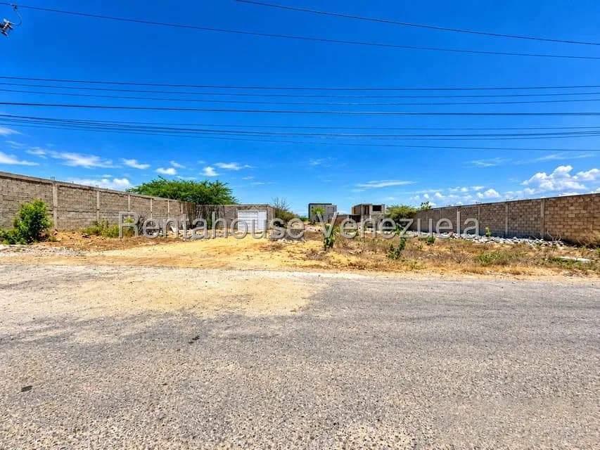 Terreno (Comercial) en Venta en Puerta Maraven, Falcon