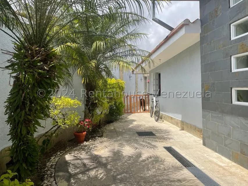 Casa (1 Nivel) en Venta en Parque el Retiro, Miranda