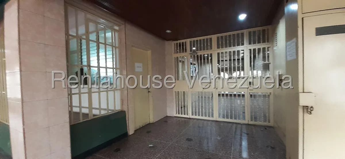 Comercial (Oficina) en Alquiler en Los Ruices, Distrito Metropolitano