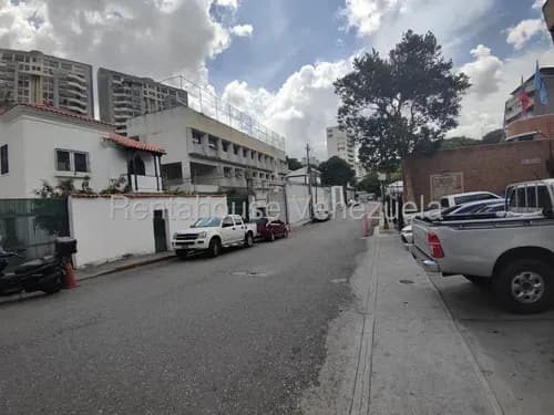 Casa En Venta En La Florida Para Remodelar En Excelentes Condiciones Y Excelente Ubicacion / Rf
