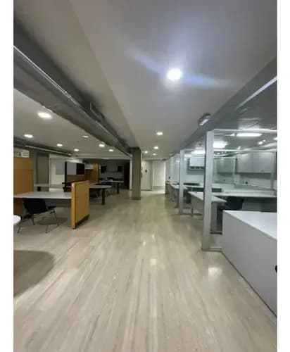 Oficina en alquiler - $2k