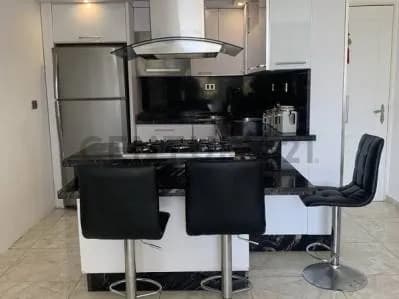 Apartamento en alquiler en Lechería. C.R Marina del Rey