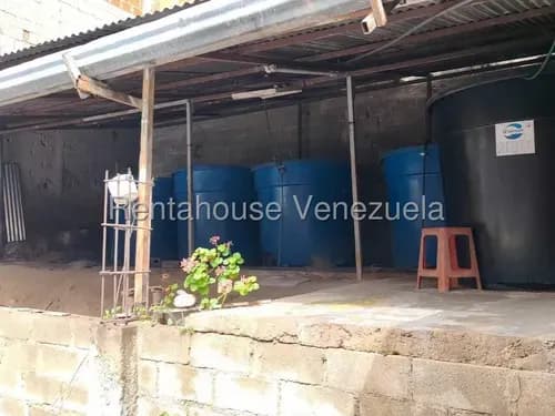 Ym // Casa Comercial En Venta // Catia // Mls #26-21231