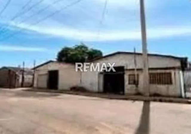 VENTA GALPON EN SECTOR SANTA CLARA