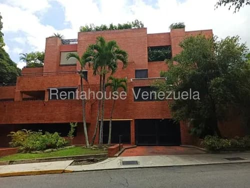 Cv Apartamento En Alquiler En Altamira Yf 26-5742
