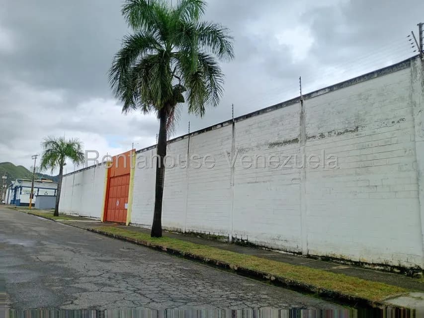 Comercial (Local Comercial) en Venta en Lizandro Alvarado, Carabobo