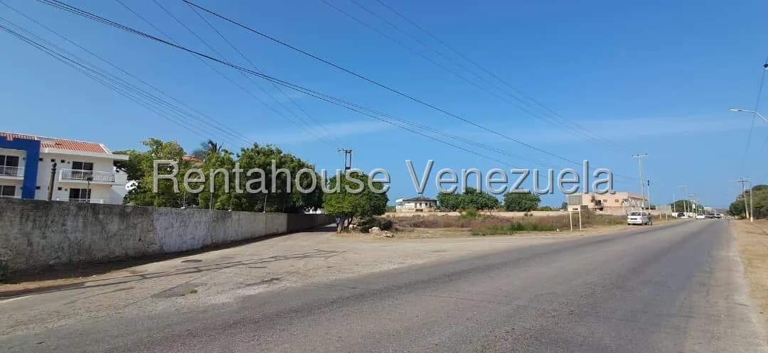Terreno (Comercial) en Venta en La Mira, Nueva Esparta