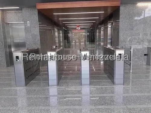Ad Linda Oficina En Venta En Las Mercedes #26-5244