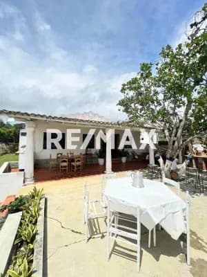 Exclusiva Villa Campestre en venta en Cabudare - Asentamiento Campesino La Mata, sector Altos de Bachaquero