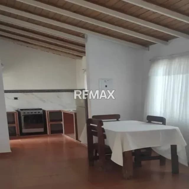 Venta de Hermosa casa en Urb. Lomas de Santa Sofía