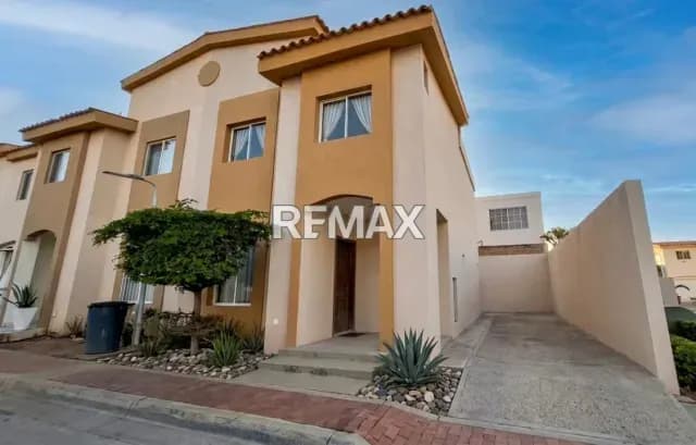 Townhouse en Venta En Gris Villa Maracaibo