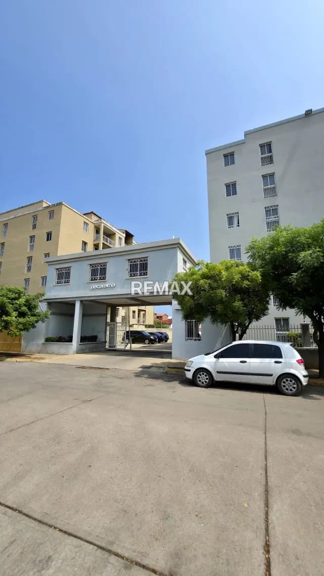 EN VENTA DE OPORTUNIDAD APARTAMENTO UBICADO EN EL CONJUNTO RESIDENCIAL PARACAIMA-NUEVA BARCELONA
