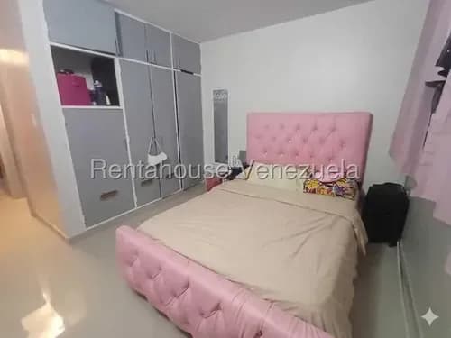 Jv Apartamento En Venta En Naguanagua, La Granja Incluye Sala-comedor, Cocina, 3 Habitaciones, 2 Baños, 1 Puesto De Estacionamiento 26-19622 May14