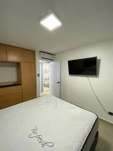 Excelente Apartamento De 56 M2 Totalmente Amoblado Y Moderno En Piso 1 Con Cocina Equipada, Tres Aires Acondicionados Y Servicios Incluidos Residencias El Tulipán, Municipio San Diego Wyb-ski