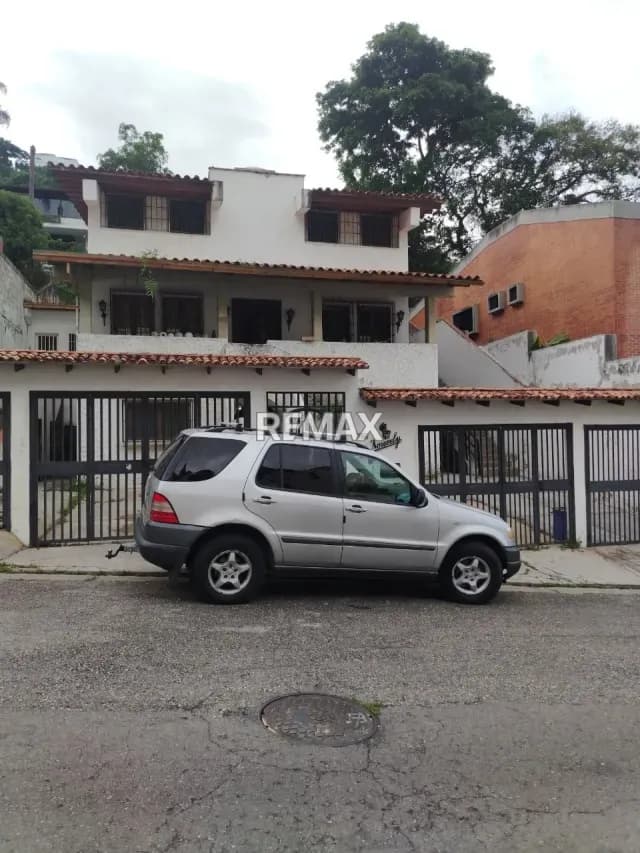 ANEXO EN ALQUILER SANTA SOFÍA AMPLIO
