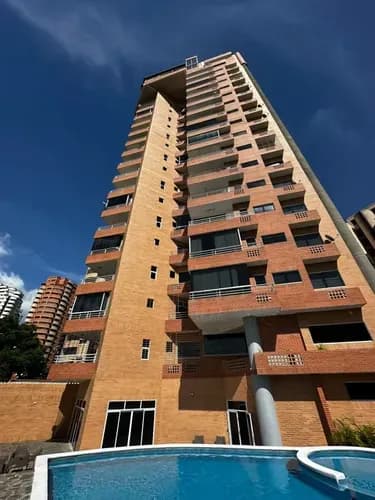 Apartamento En Venta En El Bosque Res Risbel Garden Ls