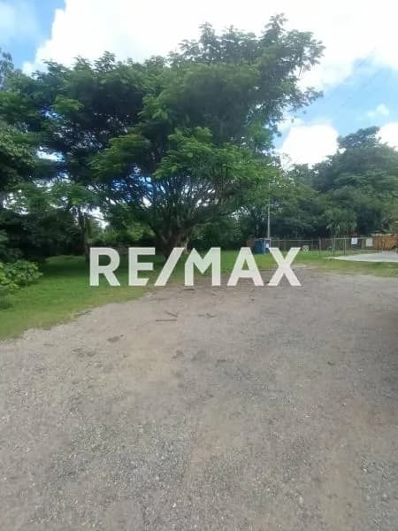 En venta parcela Multifamiliar en la Urb. Las Morochas IV en San Diego