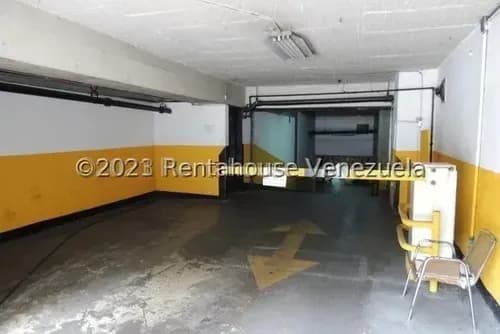 Estacionamiento En Venta En El Recreo Vp 23-18481