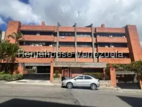 #25-13625 Amplio Y Acogedor Apartamento En Urb. Miranda