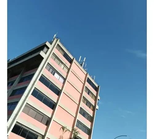 Alquiler.oficina.los Cortijos.caracas E.m