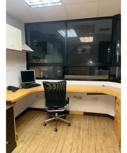 Se Alquilan 5 Cubiculos De 7m2. Las Delicias